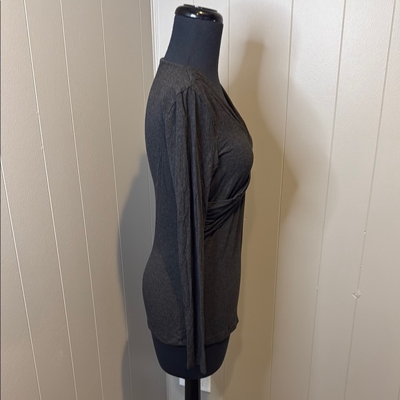 Boden Women’s 6 Gray Fitted Wrap Blouse V Neck Modest - Picture 3 of 5